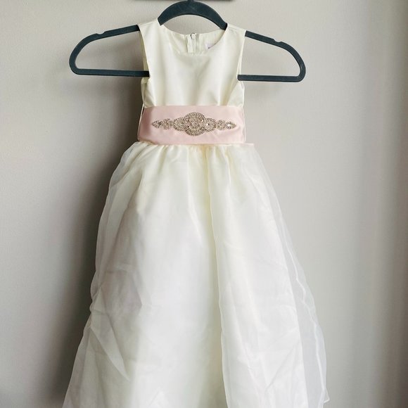 Rosebud Other - Rosebud Fashion Flower Girl Dress